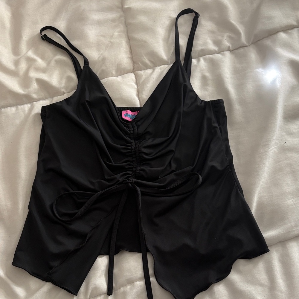 Edikted Black Ruched Crop Top